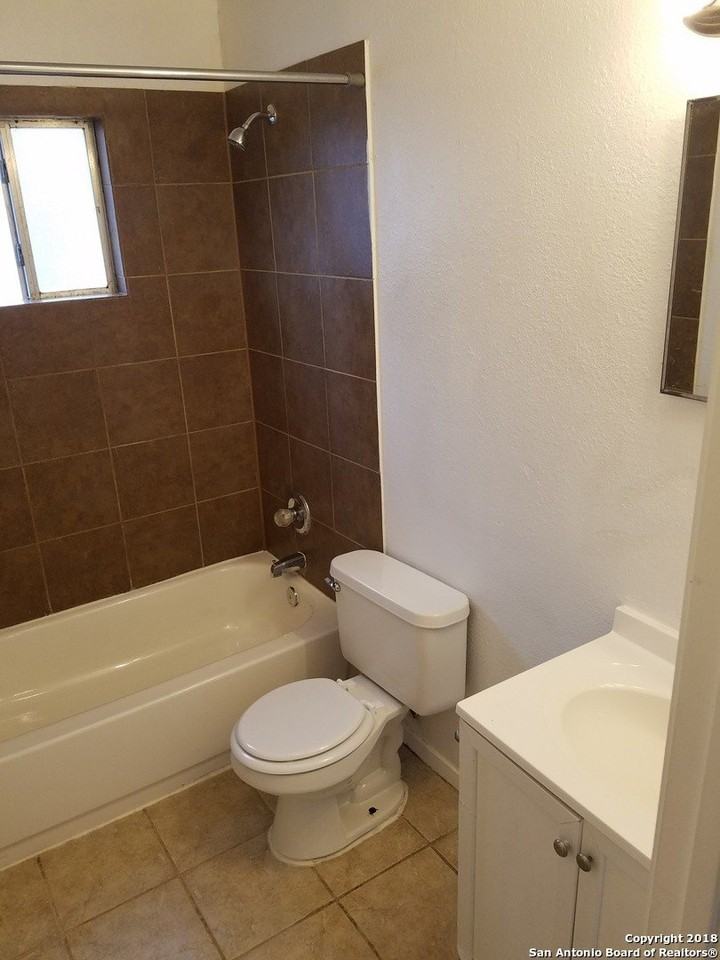 3143 La Violeta St - Photo 5 of 8