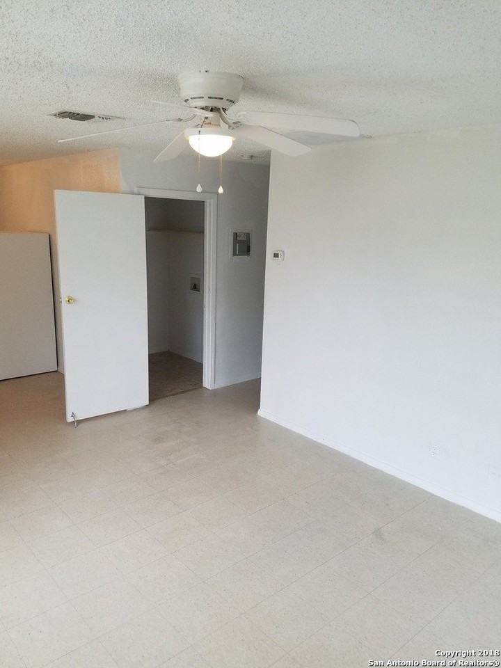 3143 La Violeta St - Photo 6 of 8
