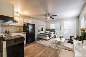 featured image of 122 Roundtree Ln #6