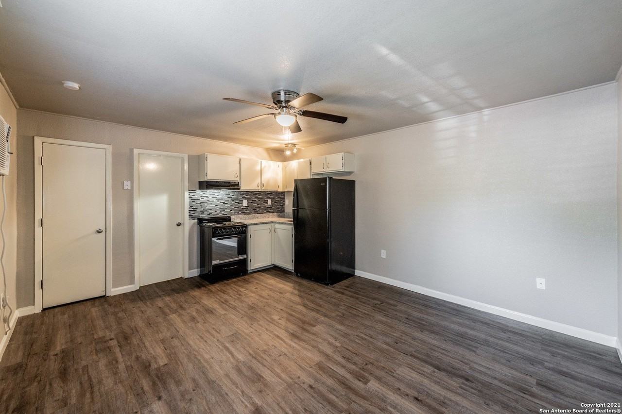 122 Roundtree Ln #6 - Photo 5 of 11