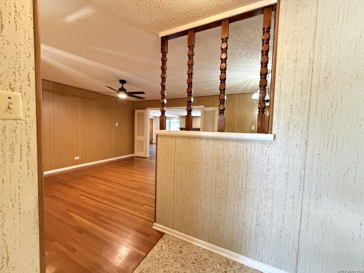 1219 Arroya Vista Dr - Photo 3 of 29