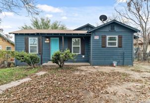 826 Poinsettia - Photo 1 of 1
