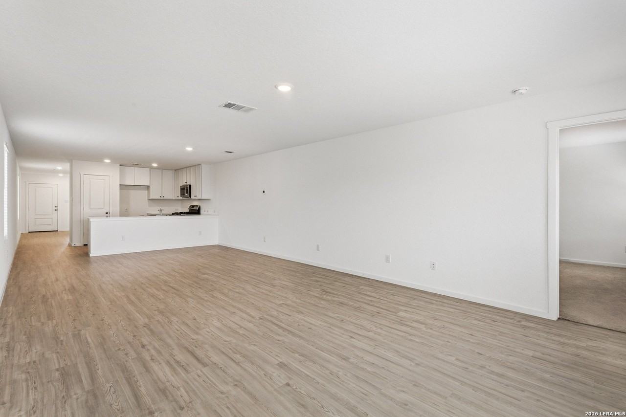 9754 Janefield Ml - Photo 6 of 23