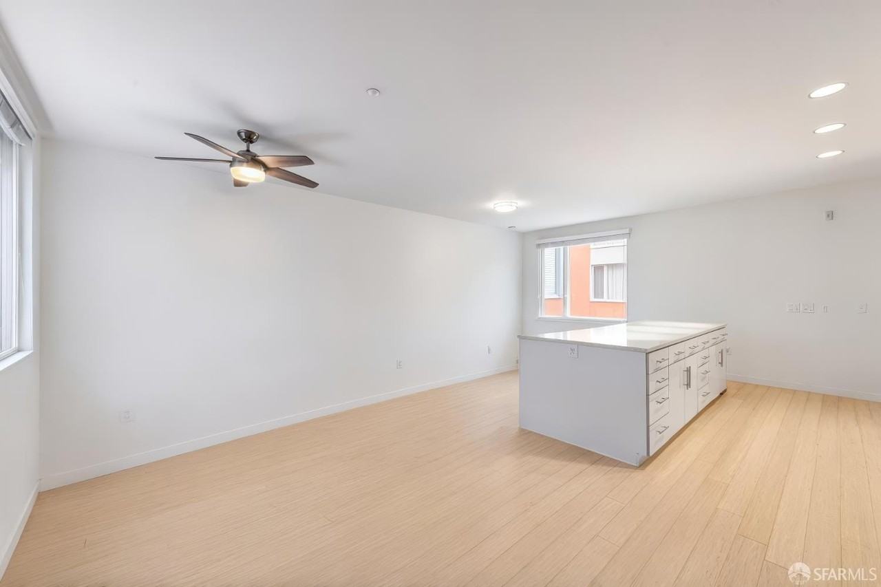 187 Avocet Way - Photo 4 of 23