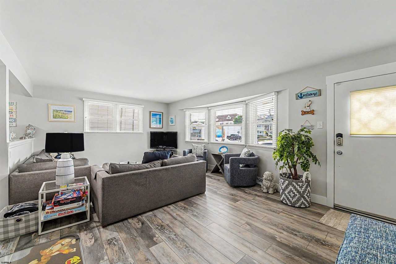 6903 Ventnor Ave #1 - Photo 5 of 25