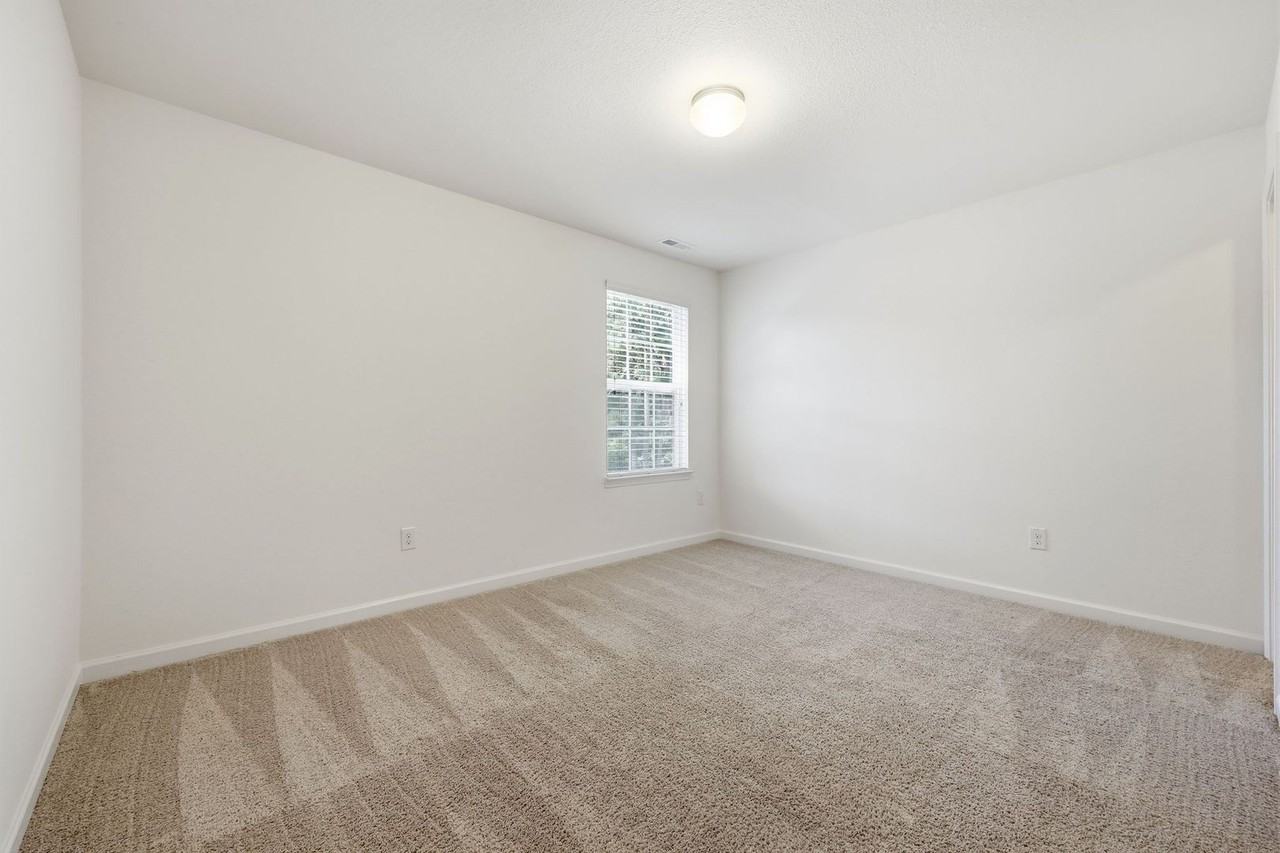 448 Botanical Ct - Photo 4 of 41