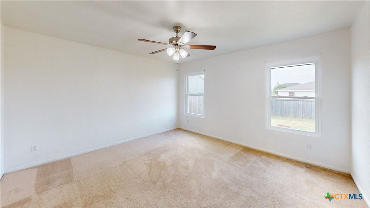 3206 John Porter Dr - Photo 2 of 11