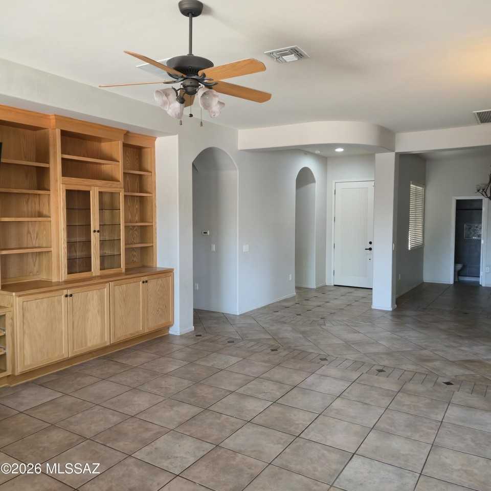 9927 E Karst Pl - Photo 4 of 15
