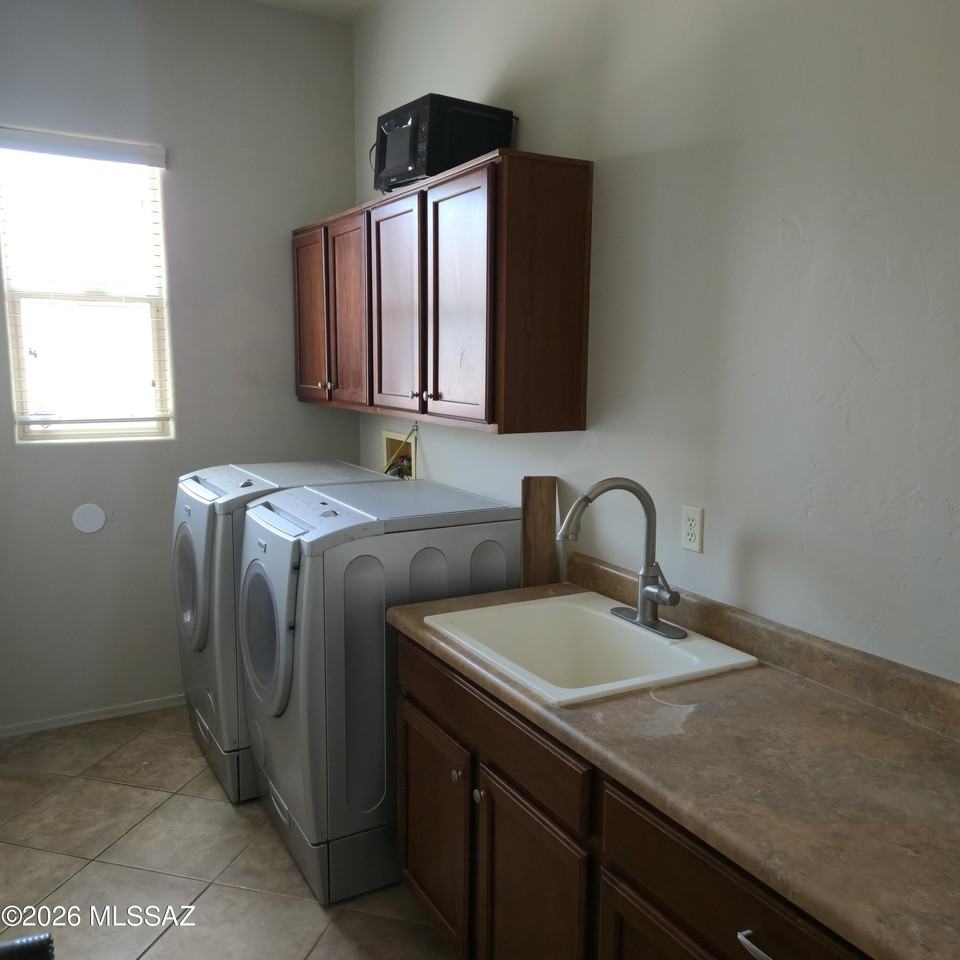 9927 E Karst Pl - Photo 5 of 15