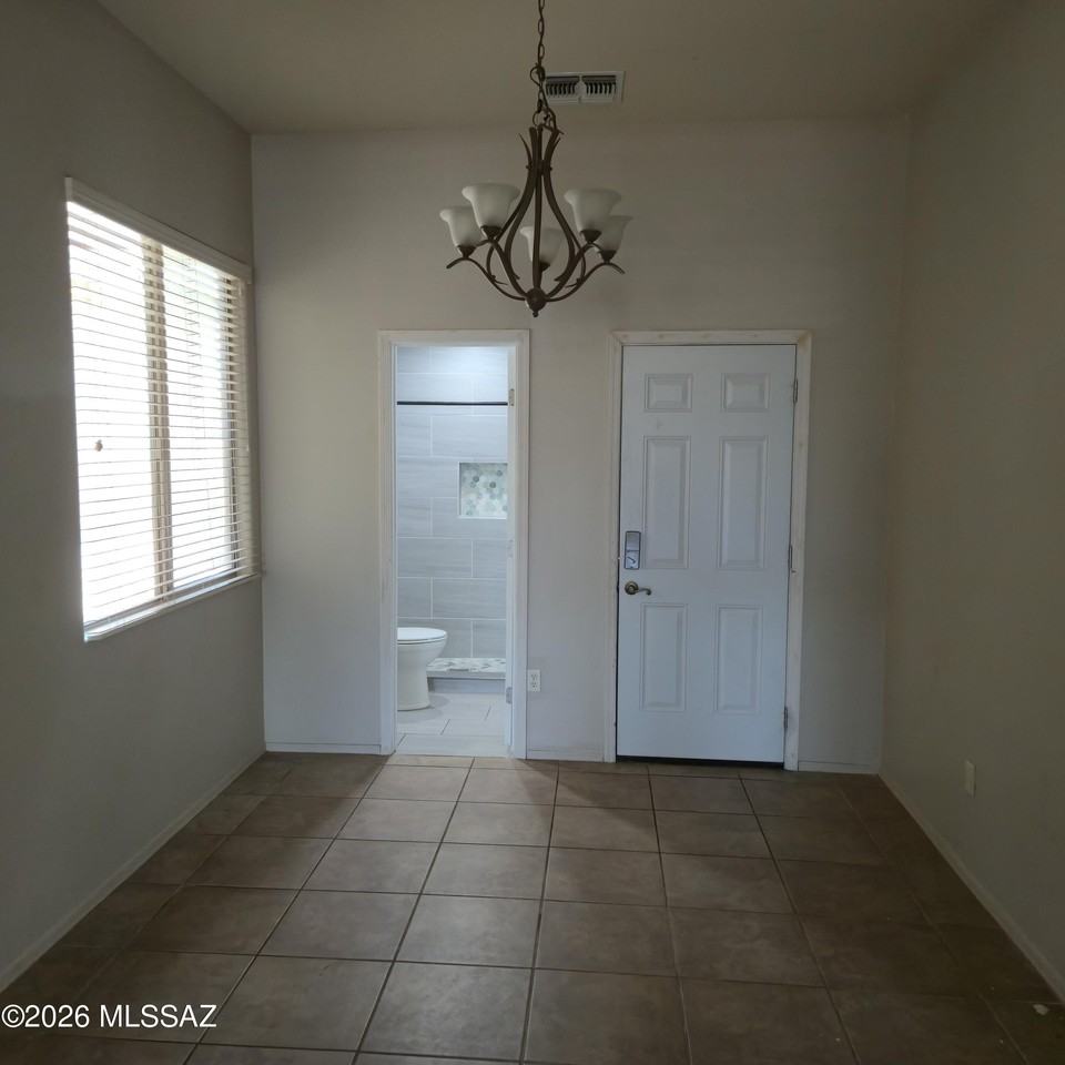 9927 E Karst Pl - Photo 6 of 15