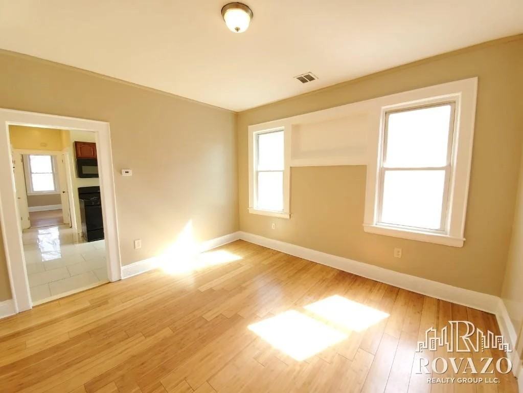 43 Underwood Street #2rr - Photo 7 of 8