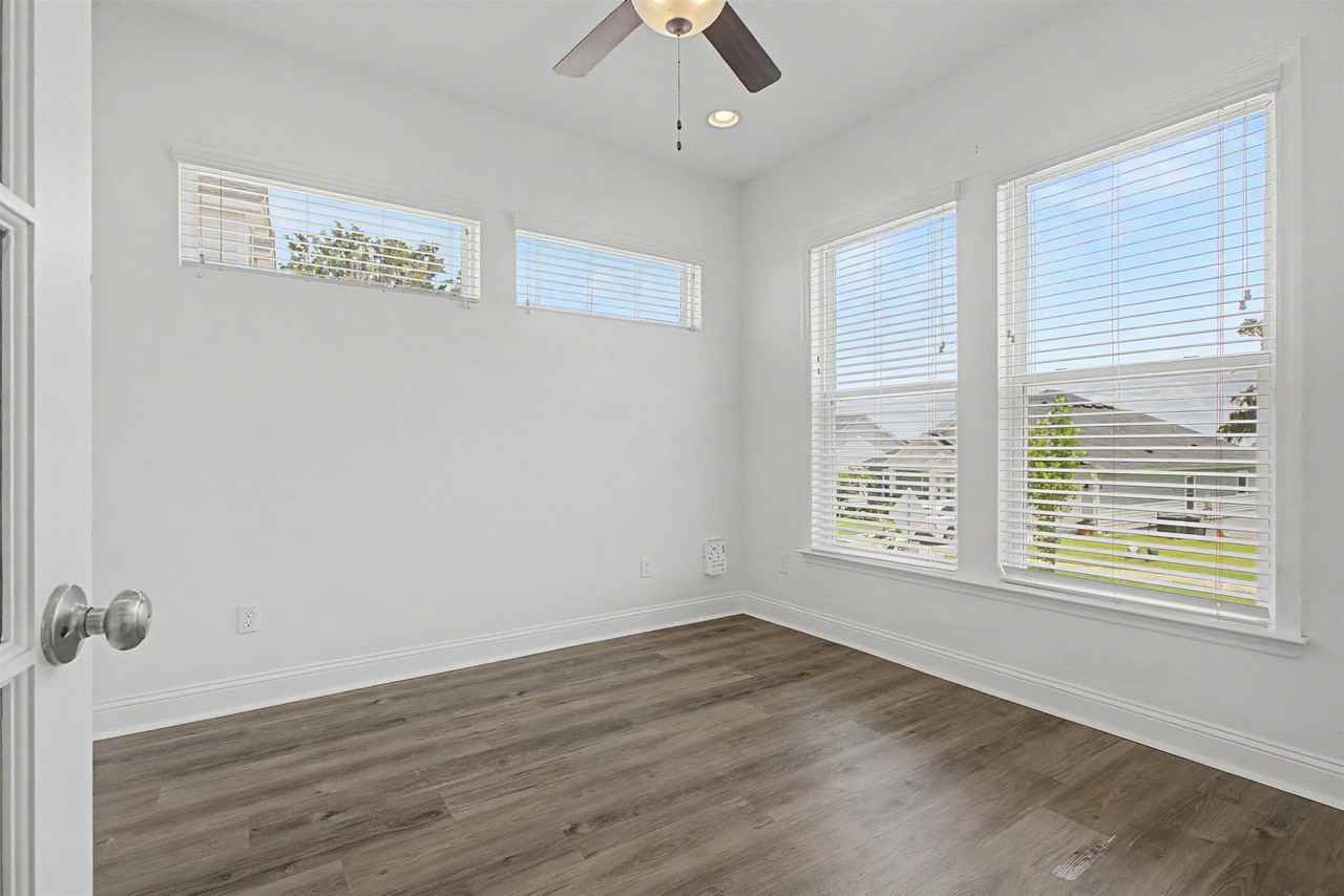 2508 Mount Vernon Ln - Photo 7 of 47