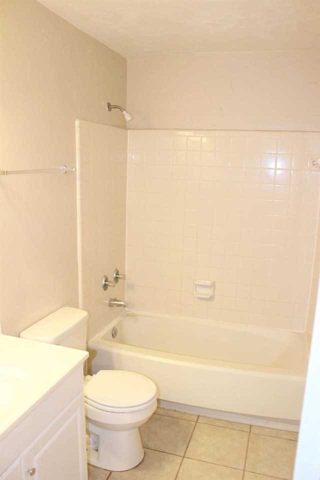 1550 Blountstown St - Photo 6 of 9