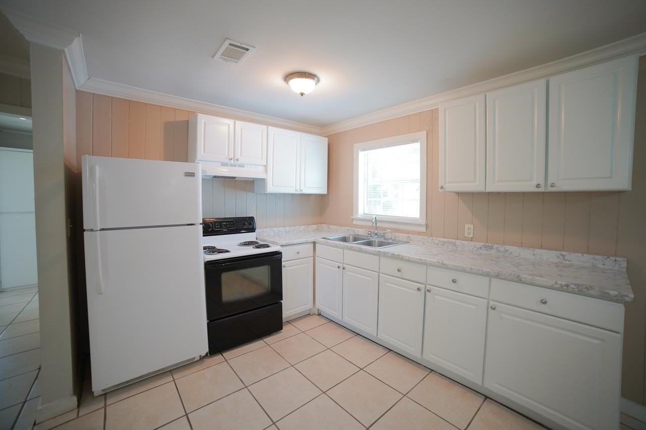 3424 Orlando Dr #1 - Photo 5 of 19