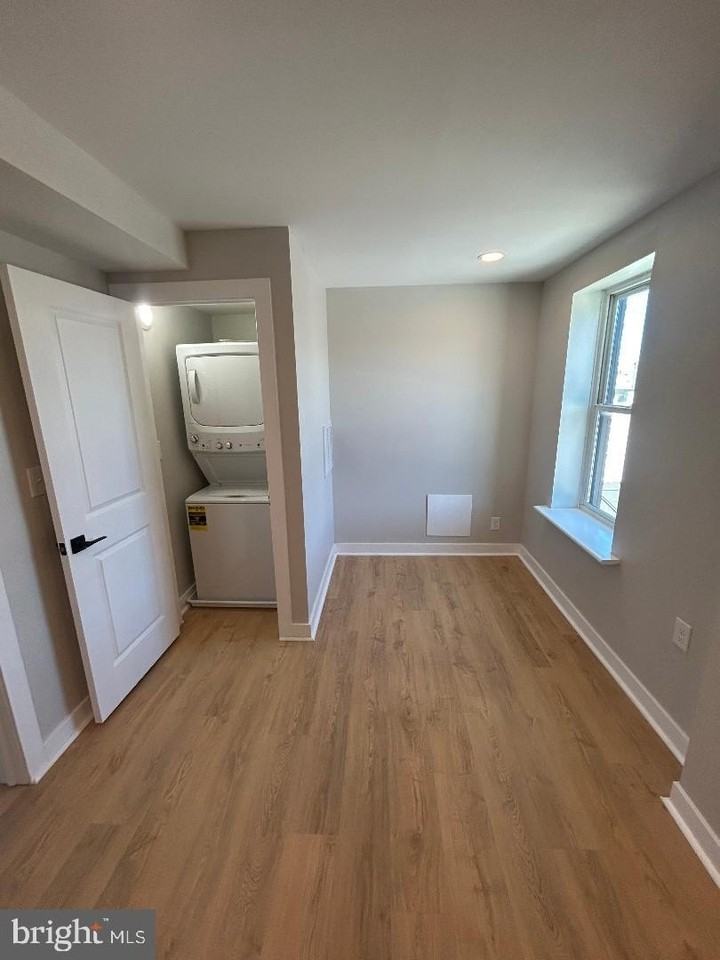 1130 Light St #2 - Photo 5 of 5