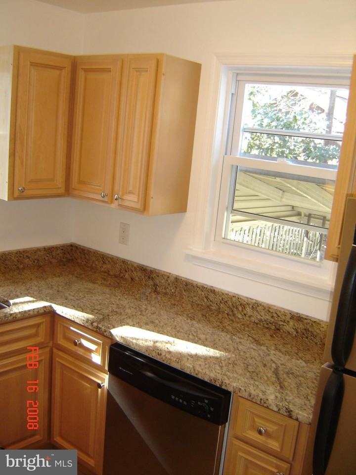 6300 Yorkshire Dr - Photo 5 of 22