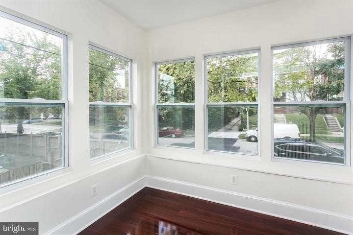 3301 Westerwald Ave - Photo 7 of 22