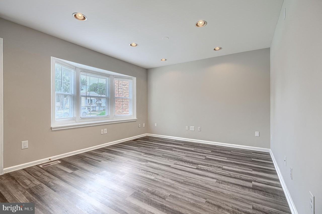 209 Bridge Dr - Photo 7 of 50