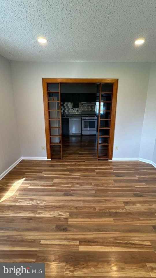 8474 Leishear Rd #B - Photo 4 of 17