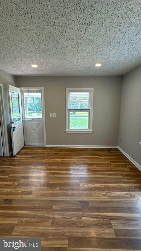 8474 Leishear Rd #B - Photo 5 of 17