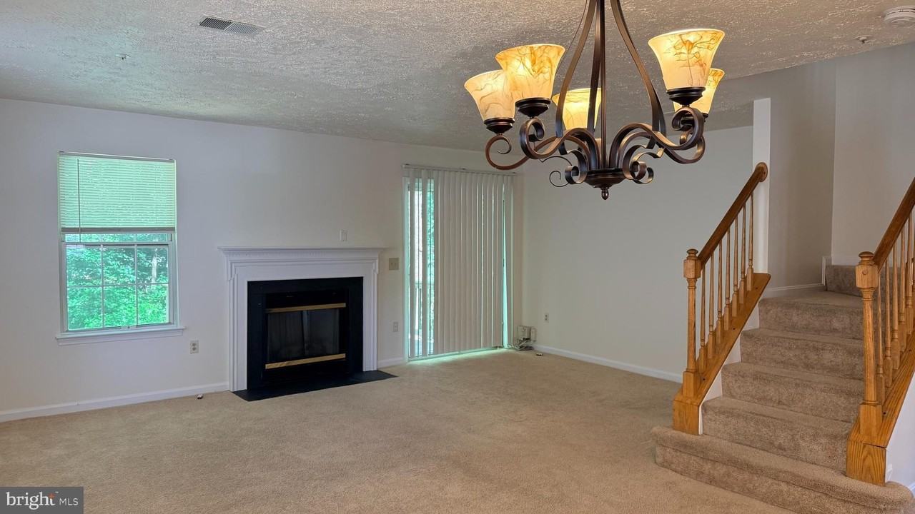 7290 Mahogany Dr #2 - Photo 6 of 10
