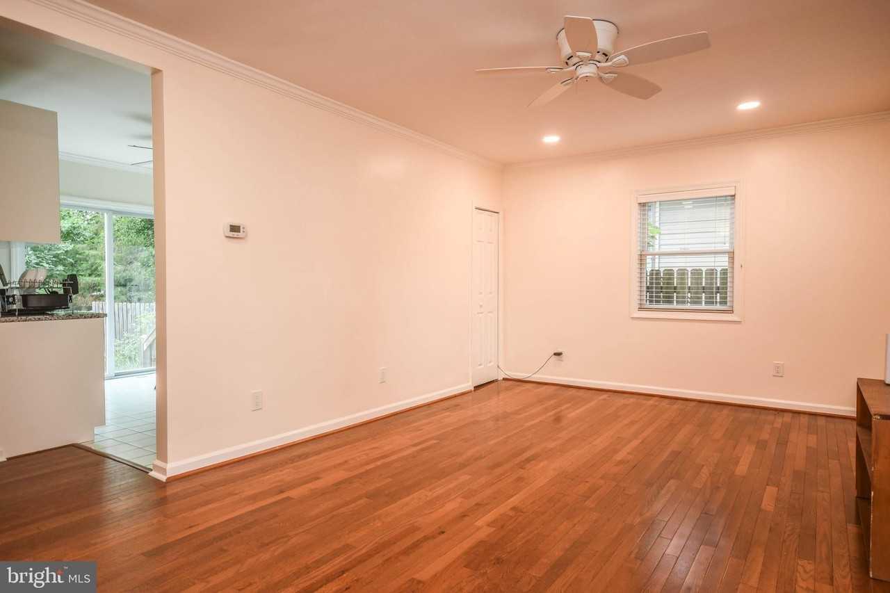 4905 Huron St - Photo 5 of 30
