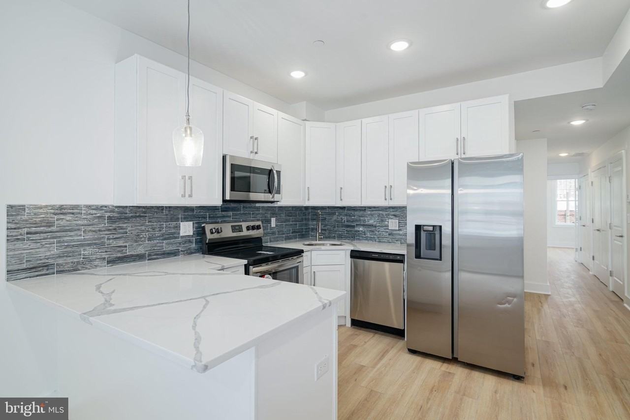 2021 N 2nd St #2 - Photo 3 of 12