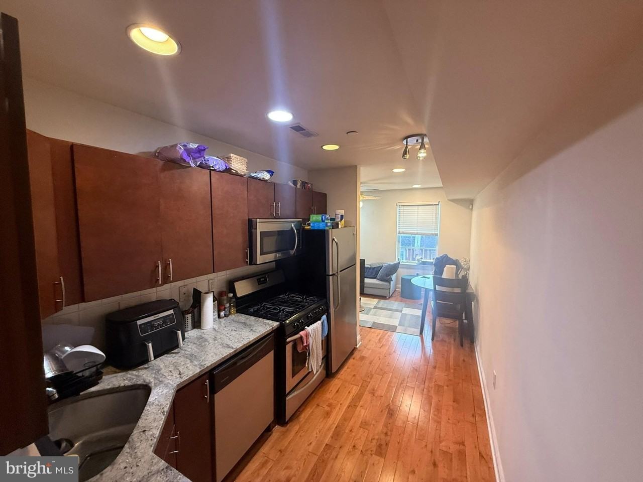 2015 N Carlisle St #3 - Photo 6 of 11