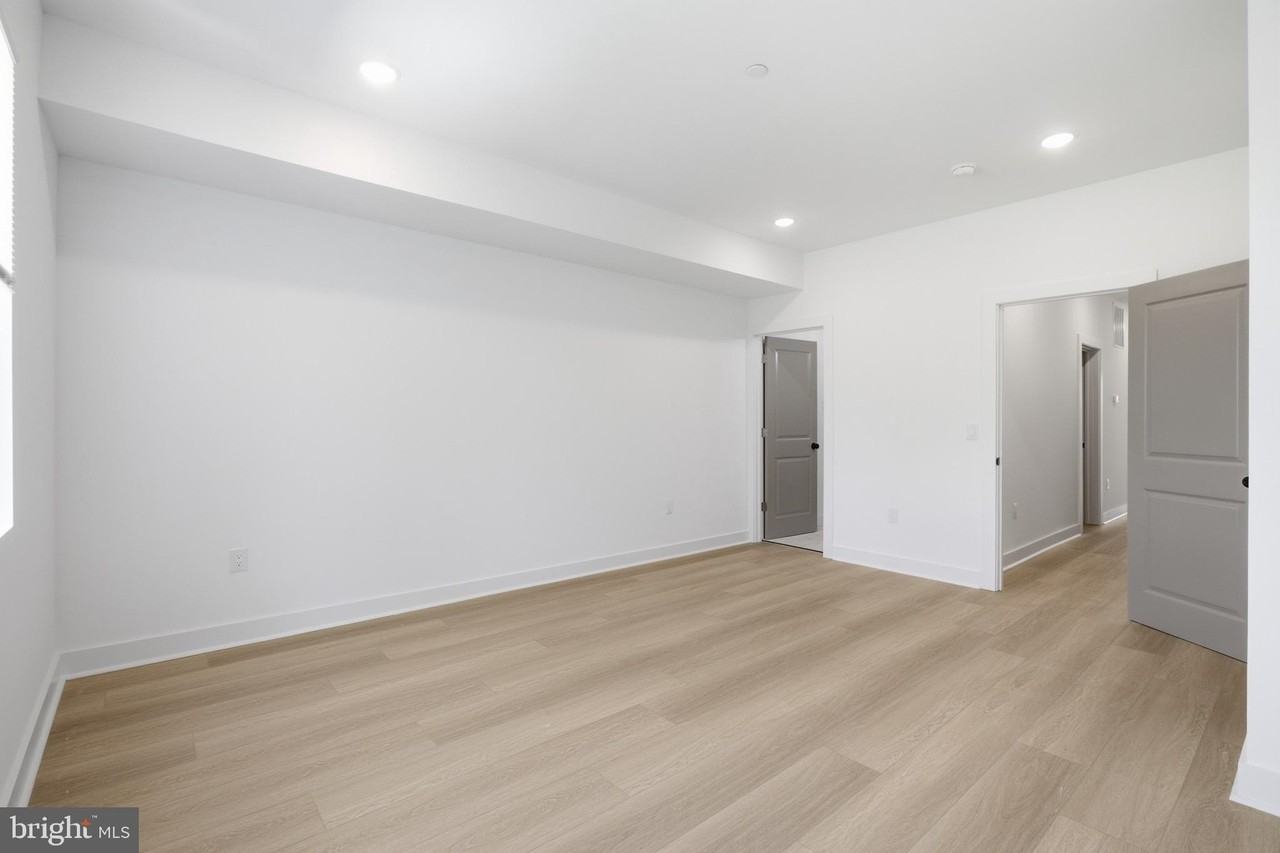 3931 Fairmount Ave #2 - Photo 3 of 23