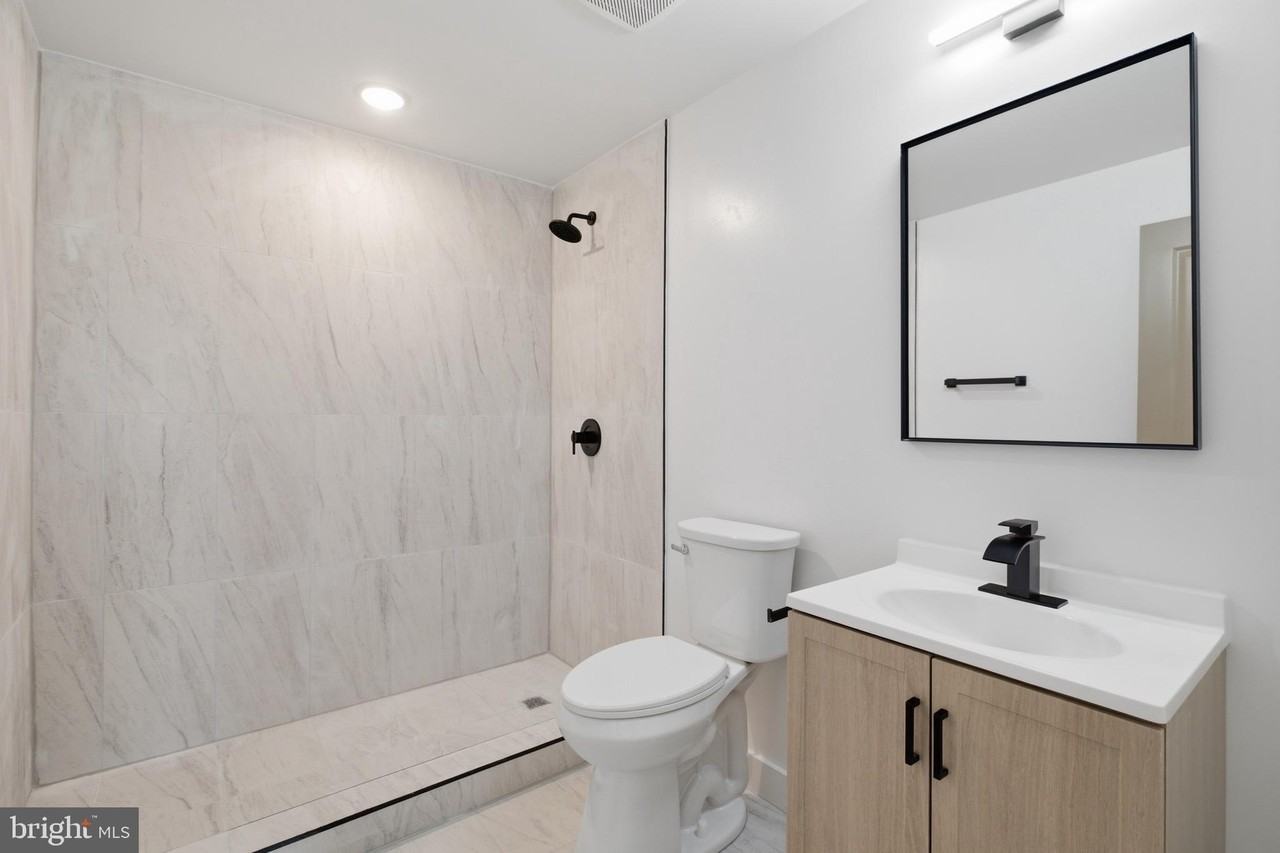 3931 Fairmount Ave #2 - Photo 5 of 23
