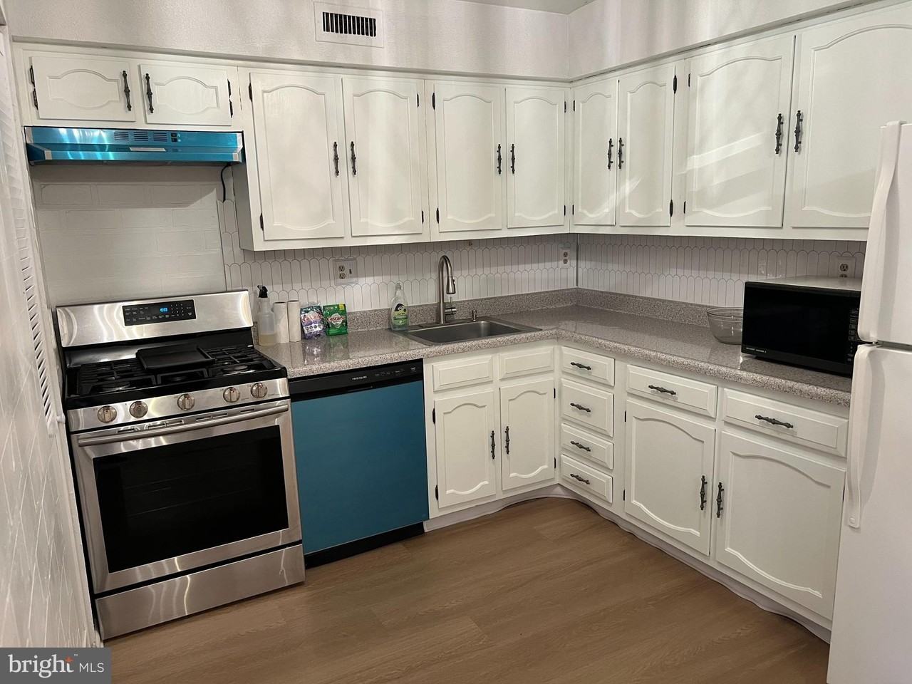 809 Red Lion Rd #B36 - Photo 5 of 16
