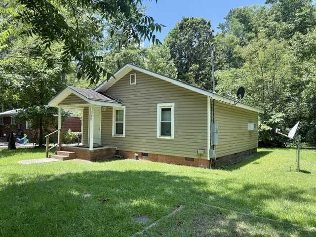 617 Simmons St #1 - Photo 2 of 3