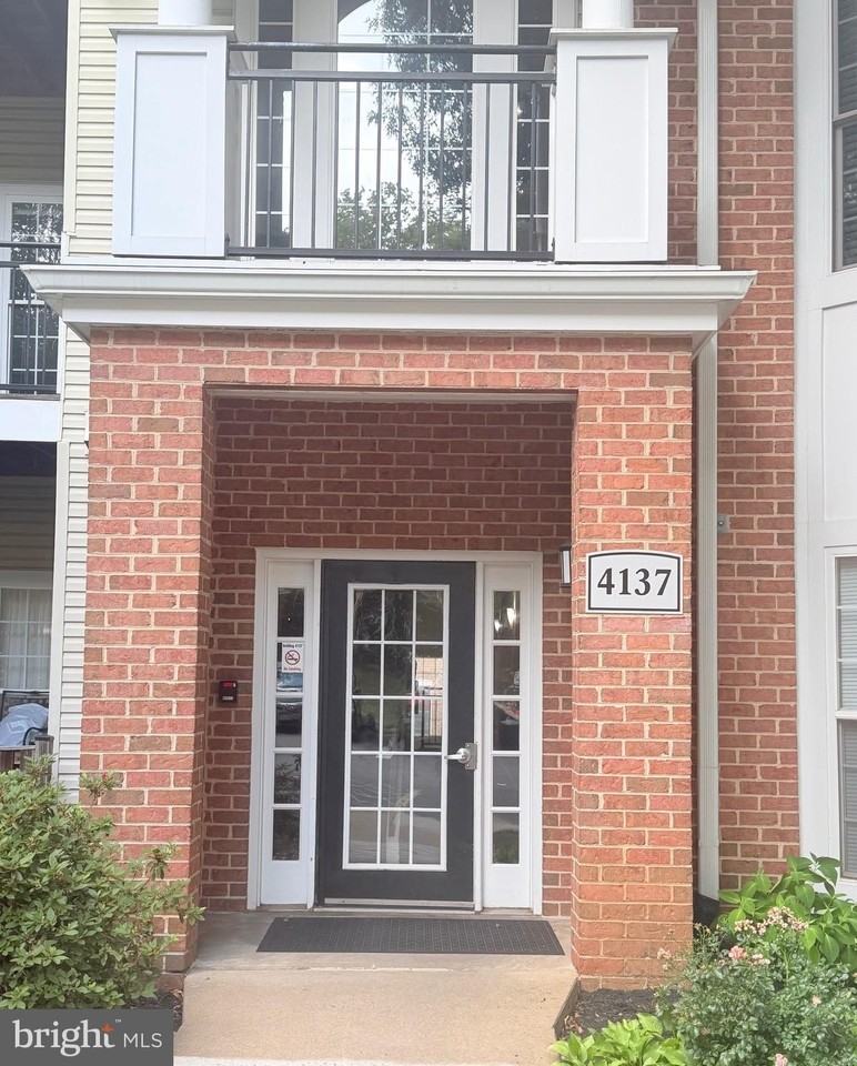 4137 Fountainside Ln #201 - Photo 2 of 17