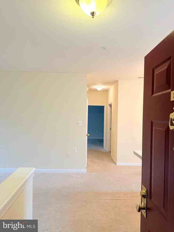 4137 Fountainside Ln #201 - Photo 3 of 17