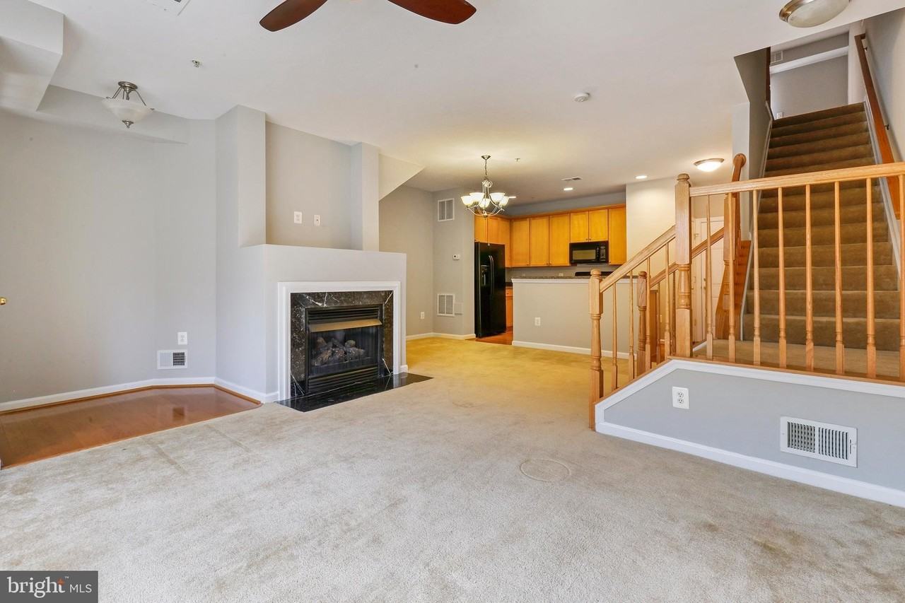4455 Beacon Grove Cir #706A - Photo 3 of 21