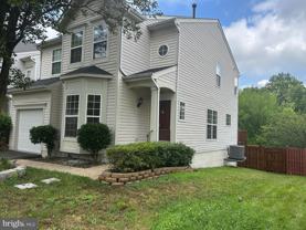 6821 Hollow Glen Ct - Photo 1 of 1
