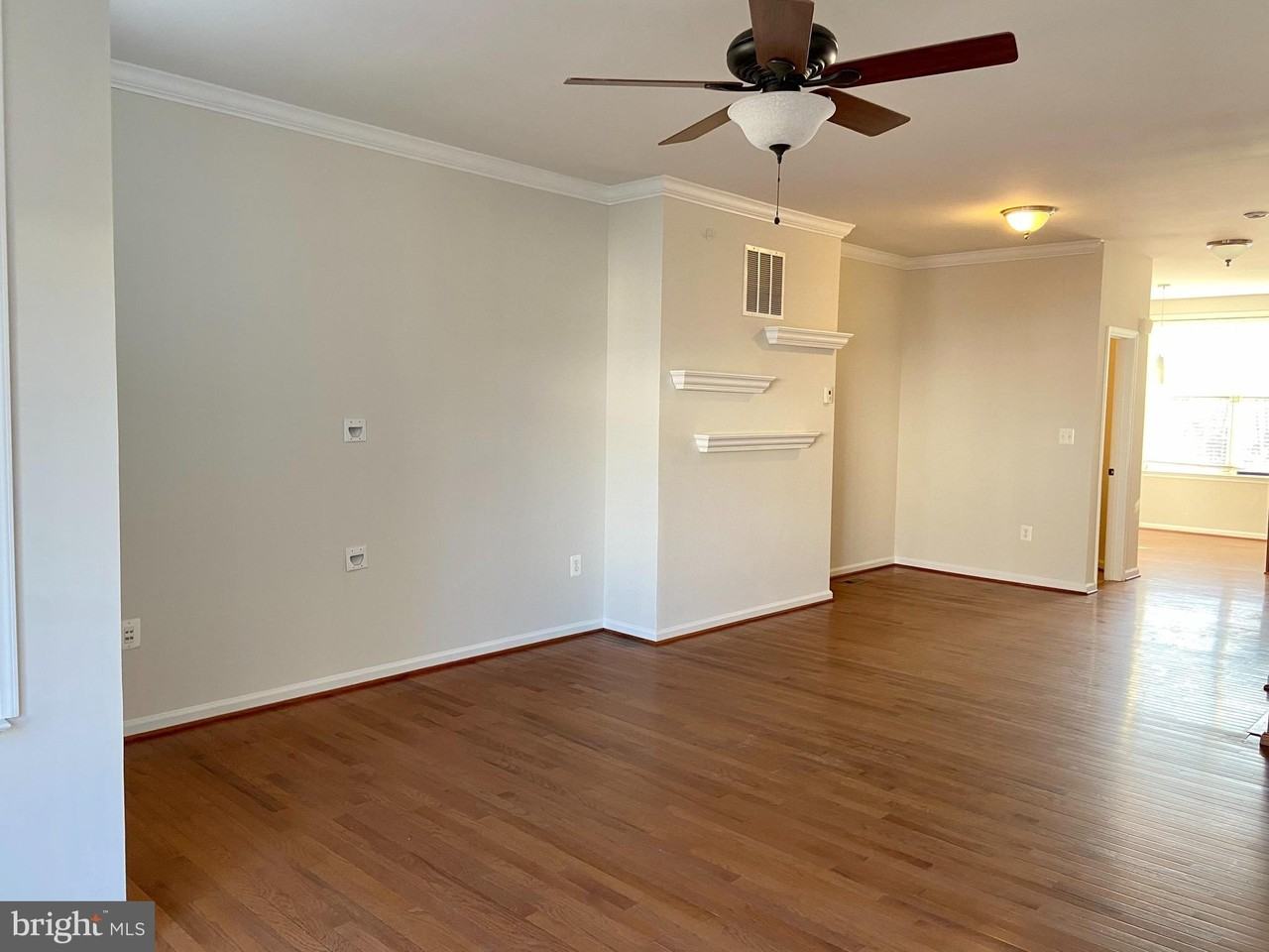 2849 Chinkapin Oak Ln - Photo 7 of 35