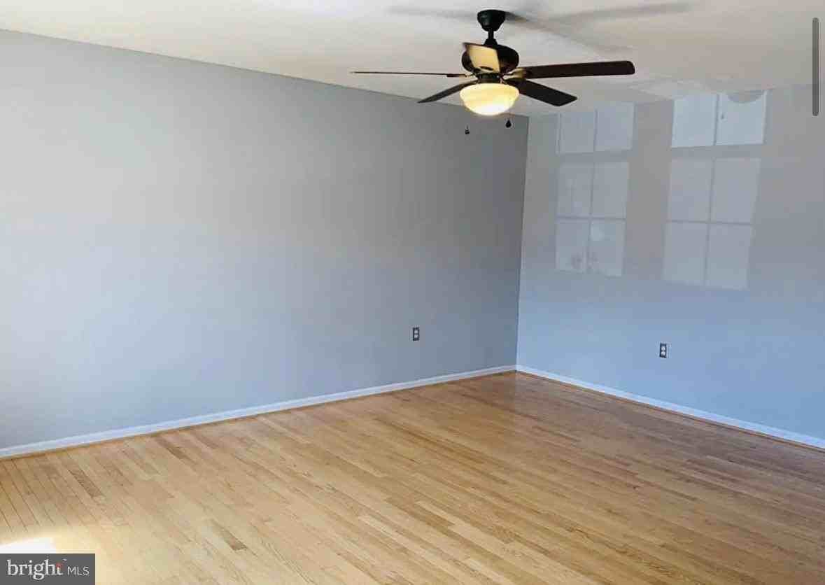 100 Quince Tree Dr - Photo 6 of 16