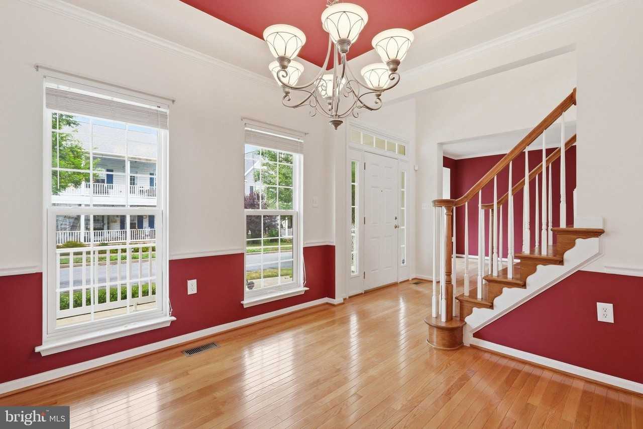 341 Bullskin St - Photo 5 of 41