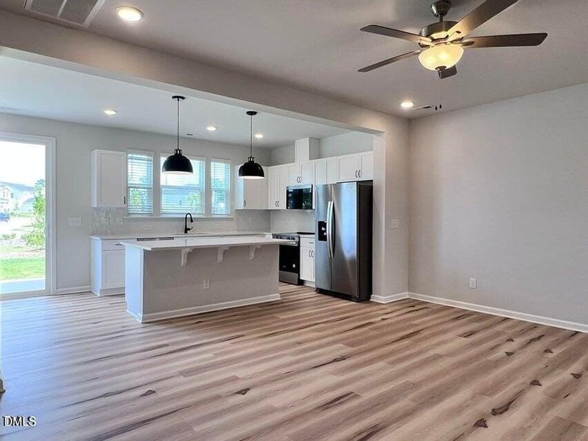 136 Kobus Ct - Photo 5 of 45