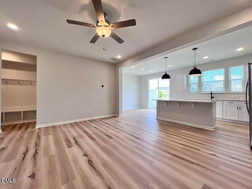 136 Kobus Ct - Photo 6 of 45