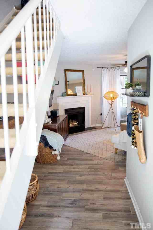 7761 Falcon Rest Cir - Photo 2 of 23