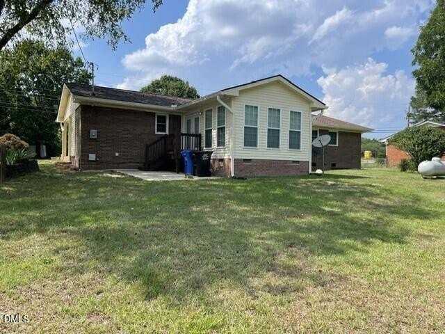 384 E Wimberly St - Photo 3 of 24