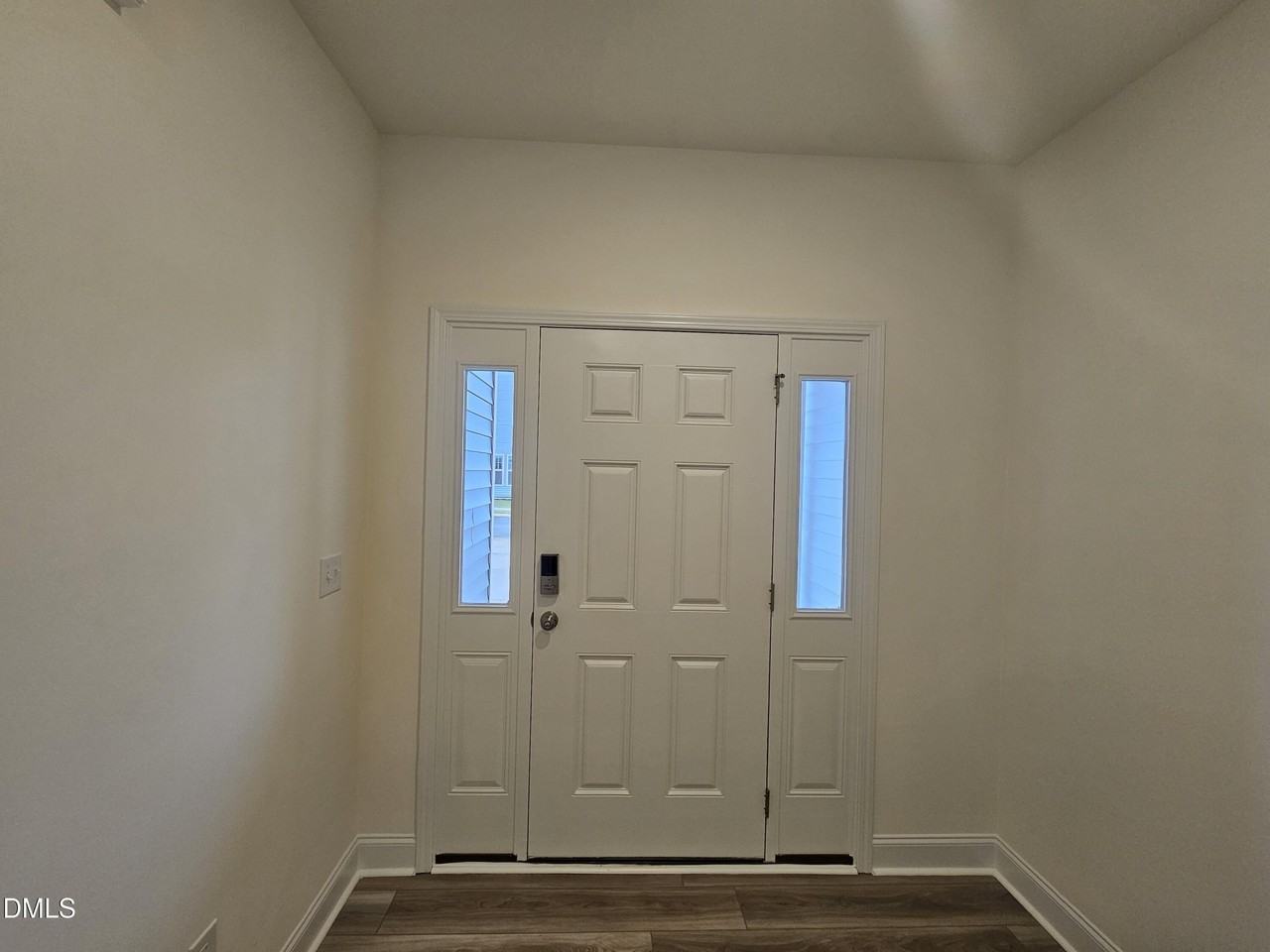 48 Bloodroot St - Photo 2 of 23