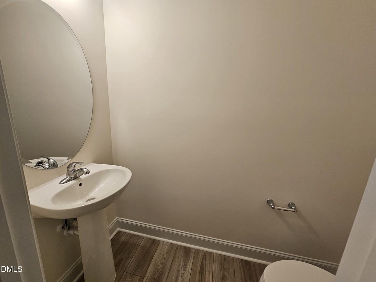 48 Bloodroot St - Photo 4 of 23