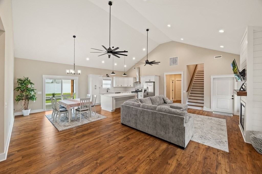 2387 Mountain Reserve - Photo 5 of 30