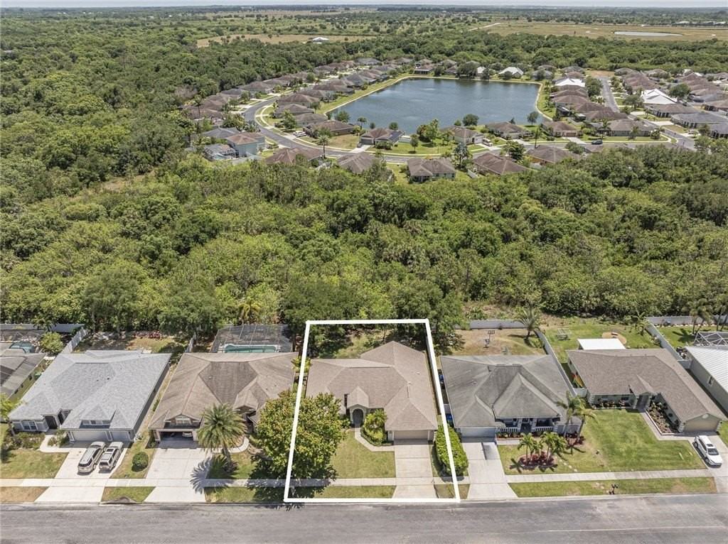 113 Stony Point Dr - Photo 2 of 36