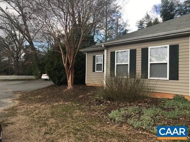 109 Chelsea Dr - Photo 2 of 15
