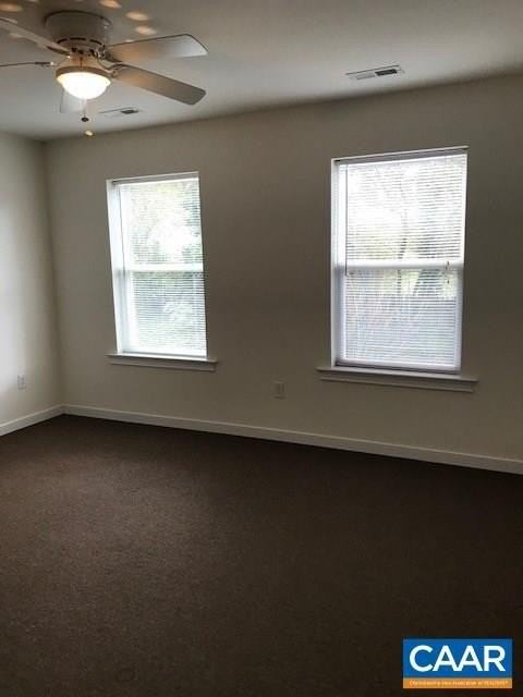 109 Chelsea Dr - Photo 5 of 15