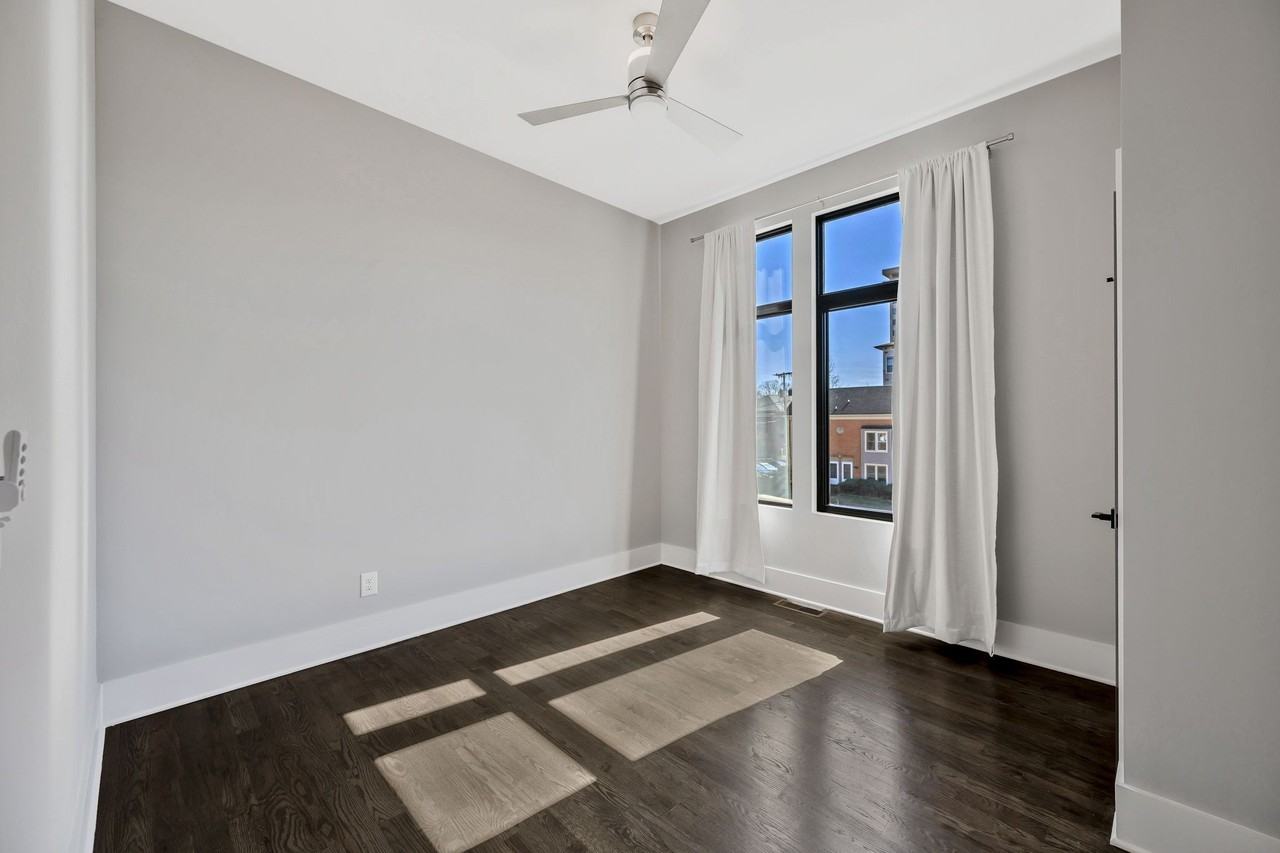 1648 19th Ave S #12 - Photo 7 of 34